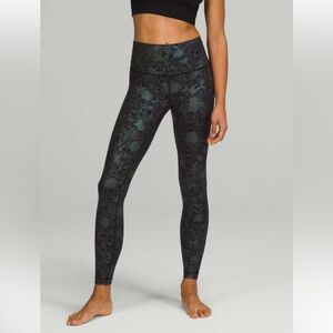 Lululemon Wunder Under High-Rise Tight 28” *Full-On Luxtreme Shine